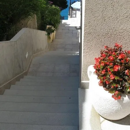 Mmbrf-75-1 -30 M2 Apartamento *